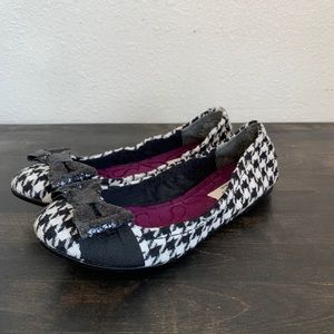 Simply Vera Vera Wang Houndstooth Flats - Size 6